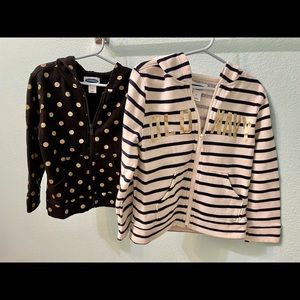 *EUC - Old Navy 5T girl zip hoodies- 2 set